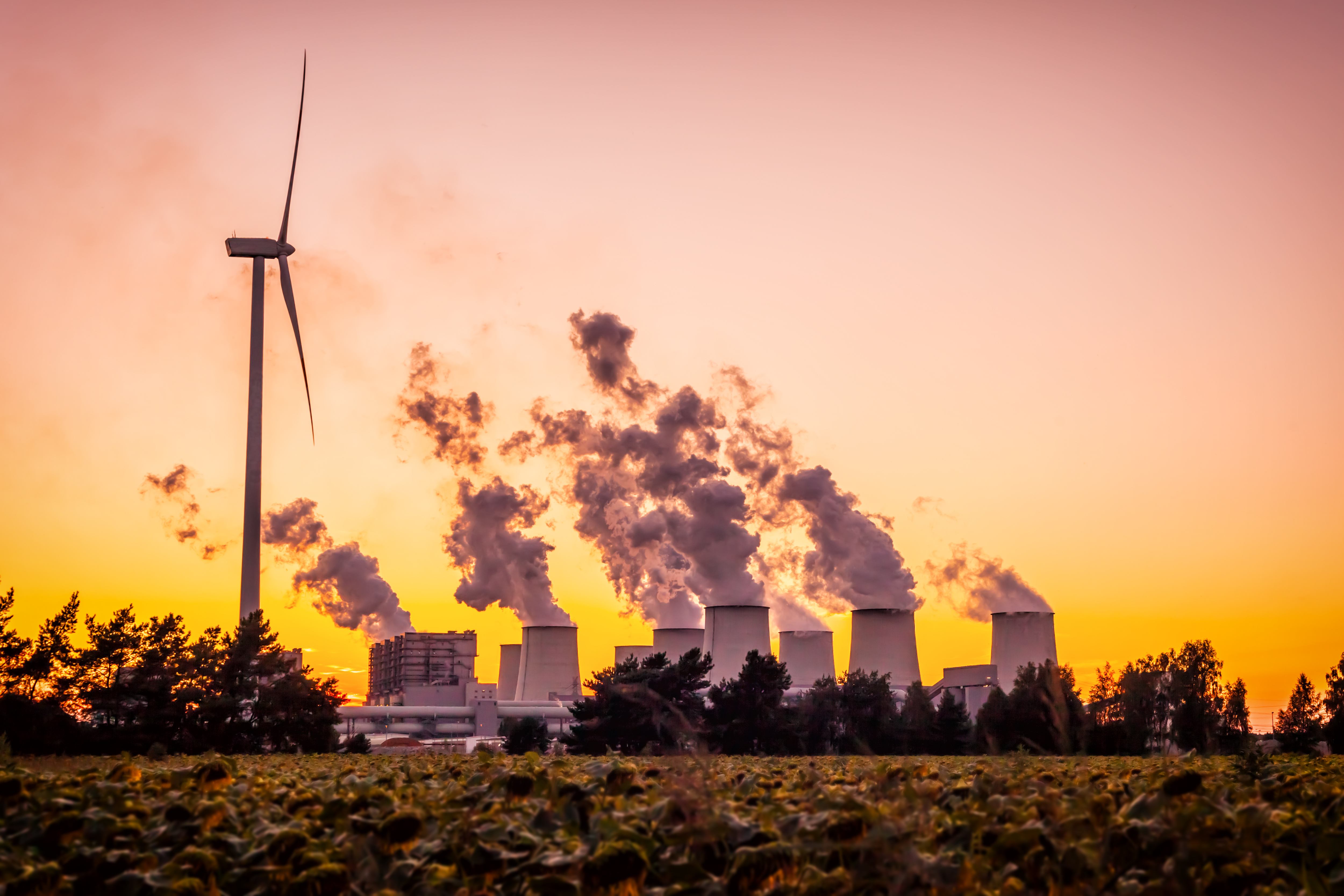 Επισκόπηση 01/2022: Φορολογία της ενέργειας, τιμολόγηση των ανθρακούχων εκπομπών και ενεργειακές επιδοτήσεις